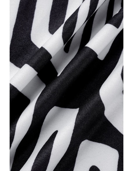 ChicMe Print Contrast Paneled Square Scarf